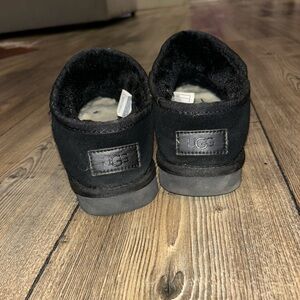 Ugg Minis